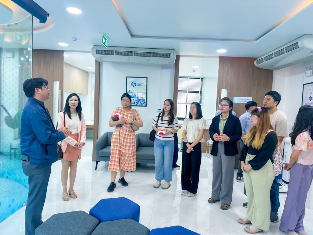 LINE_ALBUM_2024.5.10_240830_4