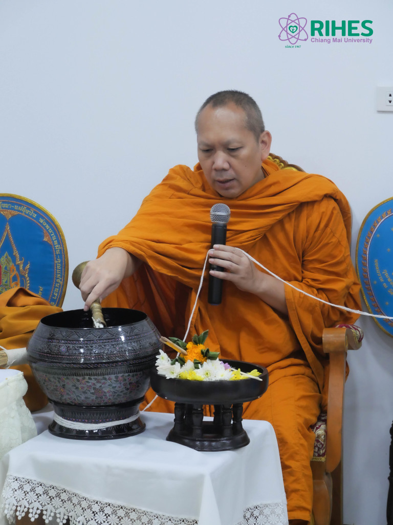 P1248193